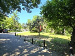 Et.1, la prima inchiriere chiar la intrarea in parc, reper Palatul Ghica Tei
